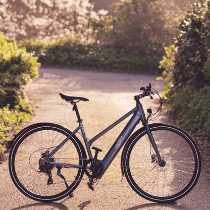 Blue step-through electric bike, one of the lightest e bikes ideal for commuting and daily use in the UK.