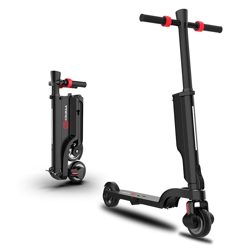 Black electric scooter, foldable with built-in speaker and charging port. Perfect for UK city commuting abd everyday e scooter use.