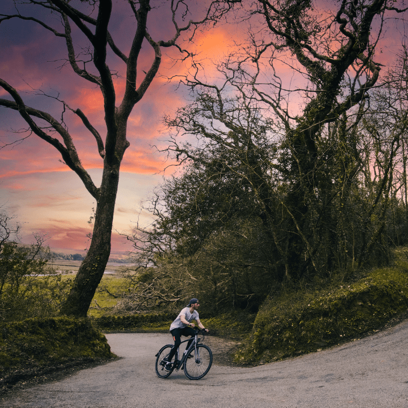 Grey crossbar electric bike, one of the lightest e bikes ideal for commuting and daily use in the UK.