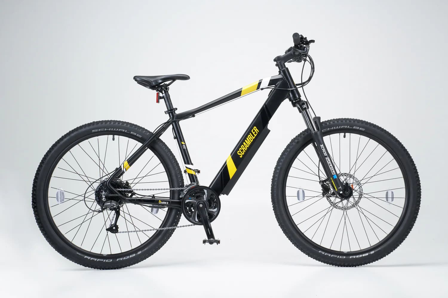 Top rated electric bike with pedal assist, perfect for commuting, off-road cycling, and city travel across the UK.