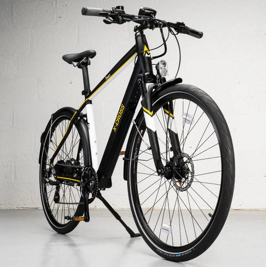 Top rated electric bike with pedal assist, perfect for commuting, mountain cycling, and city travel across the UK.